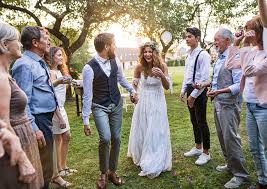 They're intimate, convenient, and perhaps best of all she has been planning, designing, and producing weddings for over a decade, including her very. 21 Backyard Wedding Ideas Checklist The Zebra