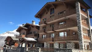 Waiting time, openings and geolocated information. Chalet Cascade Val D Isere Youtube