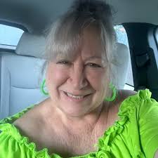 Ya abrió en Plaza Guaynabo la tienda Fiestecita!! Fiestecita, Caguas.Tiene  todo para preparar bizcocho y repostería general. Horarios: Lunes a viernes  9:00 am a 6:30pm y sábados 9:00 am a 5:30 pm,