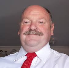 Glenn Everett's Instagram, Twitter & Facebook