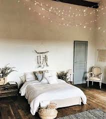Pin By Andrea Dalmer On Solitary Confinement Urban Outfiters Bedroom Bedroom Interior Minimalist Bedroom
