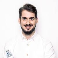 Thomas Reisner's Instagram, Twitter & Facebook