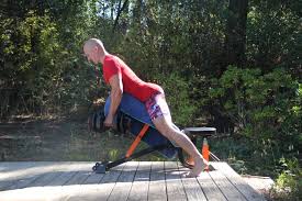 Voici quelques conseils pour se muscler le bas du dos, basés sur mes propres entrainements et résultats. Rowing Sur Banc Incline Avec Halteres Pour Muscler Le Dos