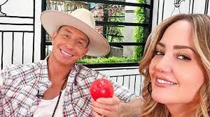 Jason Pues's Instagram, Twitter & Facebook