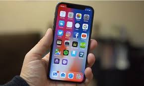 ابل تدفع غرامة بقيمة 680 مليون دولار لسامسونج نتيجة لتباطؤ مبيعات الأيفون Iphone Apple Update Samsung