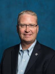 Taylor Redinger's Instagram, Twitter & Facebook