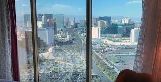 20 Front Desk Tip At Mandalay Bay Run Of Mill Room Mashew Com