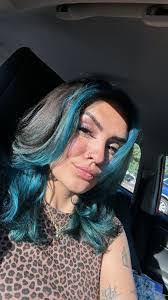 Amber Lima's Instagram, Twitter & Facebook