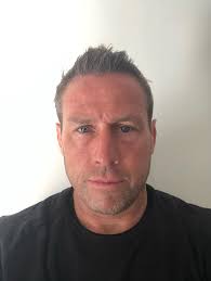 Have you ever felt so frustrated because you've tried to lose weight with  so many different weight loss clinics and big box, low cost gyms? Maybe now  it's time to try something