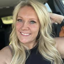 It is with heavy hearts that we announce the passing of our beloved mother,  grandmother, and friend, Jayne Mae Jones, who departed this life