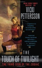 It's an auspicious time to be born — these are moments of change, of endings and beginnings, of compromise and surprise. The Touch Of Twilight Sign Of The Zodiac Book 3 Signs Of The Zodiac Series English Edition Ebook Pettersson Vicki Amazon De Kindle Shop