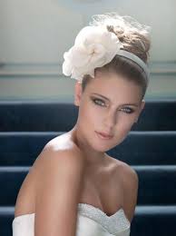 Cabelo De Noiva Com Flor Cabelo De Noiva Penteado Casamento Cabelo Casamento Preso