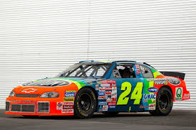 We examine just how different the nascar sprint cup cars are to the ones that race in the truck series. Ex Jeff Gordon 1997 Chevrolet Monte Carlo Nascar Winston Cup Race Car For Sale On Bat Auctions Sold For 155 000 On January 21 2021 Lot 41 882 Bring A Trailer