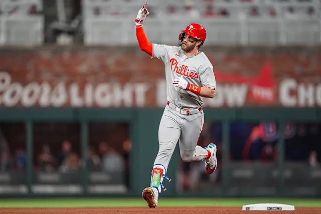 Phillies' Bryce Harper Makes History During Red Sox Game - Yahoo Sports