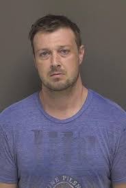 Bernard Makowski's Instagram, Twitter & Facebook