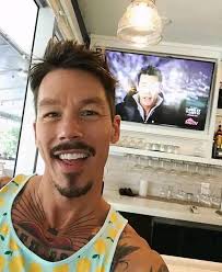 I wonder if I can get a happy new year from all 50 states!!🎉