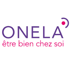 En revanche les aides soignants sont formés en une année après un bep carrières sanitaires et n importe quoi rose aimée une auxiliaire de vie ne peut pas bosser en post opératoire non non tu te trompe auxiliaire de vie c'est un peux la. Auxiliaire De Vie A Paris 75000 Annonces Et Offres D Emploi
