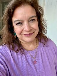 TᕼIᔑ Oᖇ TᕼᗩT? Choosing jewelry for the Saturday night Gala at the  conference. I have this bright orange tank dress with my honeybee necklace.  Should I wear TᕼIᔑ