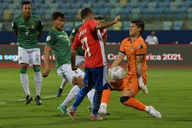 Paraguay y bolivia se miden en el estadio olímpico pedro ludovico teixeira de goiás para cerrar el segundo día de actividad de la copa américa , en por su parte, los bolivianos no perdieron tiempo y fue el primer combinado en aterrizar en tierras brasileñas para la copa américa, no obstante, lucen. Paraguay 3 1 Bolivia Copa America 2021 Goles Y Resultado
