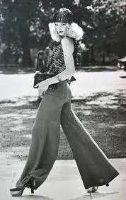 Sono gli anni della nascita del punk, degli hippie, della disco music. Moda Anni 70 Tutte Le Tendenze Glamstyler