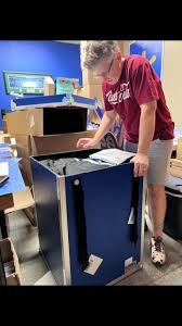 Tony the Tiger work gig with @jennbow78 Had a Ggrreattt time!! #TonyAn...