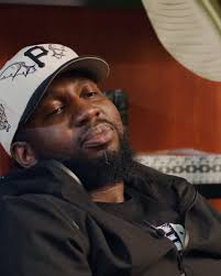 Robbie Williams brings out Lethal Bizzle, Wiley & Scorcher to perform  'Can't Touch This' 🎤⁠ ⁠ The crossover of the year 😅