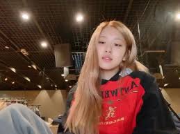 Rose Blackpink 181013 Serenades Cause I Can T Sleep Koreli Kiz Kizlar