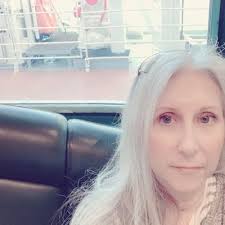 Sherry Getz's Instagram, Twitter & Facebook