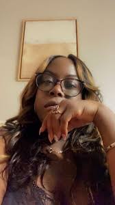 I'm supposed to be going to bed but I need 15 more followers and real  engagement before I lay the down to sleep 😂🤷🏽‍♀️😞✓ Where y'all at???