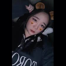 What time to line up for floor tickets?