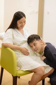 Tình yêu như một khu rừng sâu thẳm nơi mà anh và em đã lạc vào chẳng phải đã hứa là chỉ giả vờ thoát ra nhưng sao giờ chỉ còn anh quay về. Vá»£ Sieu Máº«u Háº¡ Sinh Co Cong Chua Thá»© 2 Cho Æ°ng Hoang Phuc