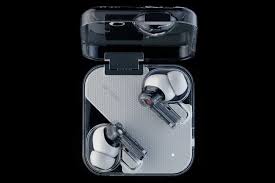Even the product name, ear (1), is painfully simple. Wfrgbgomg43unm
