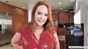 Big tits redhead grbas her stepsons huge man meat - XNXX.COM