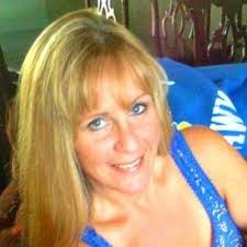 Beth Moats's Instagram, Twitter & Facebook