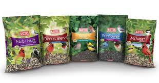 Kaytee Wild Bird Food By Aria Grant Via Behance Pet Food Packaging Food Animals Dog Food Recipes