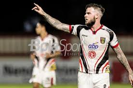 Latest on walsall midfielder danny guthrie including news, stats, videos, highlights and more on espn. Lakukan Hal Tak Terpuji Eks Pemain Liverpool Harus Dihukum Dan Ditarik Keluar Bolasport Com