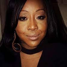 Joneshia Brown's Instagram, Twitter & Facebook