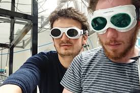 Gauchères ou droitières, les molécules chirales se révèlent