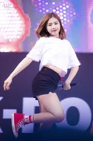 Chaewon April 180623 K Pop Cover Dance Festival City Hall Square Kpop Girls Korean Girl Groups Kpop Girl Groups