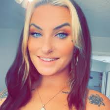 Alexis Tribe and Darryl Hanna's Wedding Website