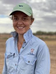 Sharon Nutt's Instagram, Twitter & Facebook