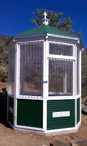 30 diy greenhouses that will look amazing in your backyard. 118 Diy Greenhouse Plans Free Mymydiy Inspiring Diy Projects