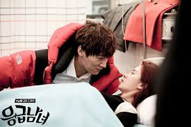 Emergency Couple Episode 10 To 12 Stills Episode 14 Preview Couch Kimchi Emergency Couple Emergency Man And Woman Couples Songs