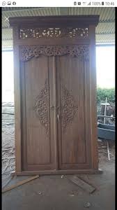 Sebelum memberikan informasi mengenai daftar harga kusen dan pintu kayu terbaru, saya juga akan sedikit meriview kelebihan dan kekurangan. Desain Rumah Bali Pintu Gebyok Cek Bahan Bangunan