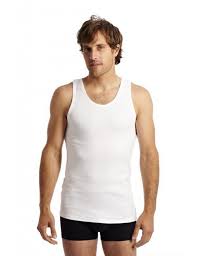 En mode homme grande taille, il nous faut porter attention aux emmanchures. Marcel Grande Taille Pour Homme