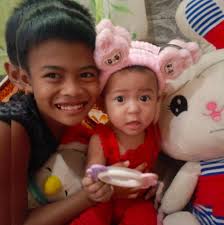 Basta ang alam ko araw araw segu segundo kitang mahal asawa ko salamat sa  lahat ng sakripisyo mo palagi sa pamilya natin na ito. Napaka ganda mo  aking asawa ko😘😍