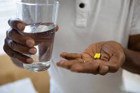 How to Manage Side Effects of High Cholesterol Medication Without Compromising Results