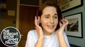 Michelle Dockery and Laura Carmichael Play a Game of Who Wore It: Downton  Abbey Edition