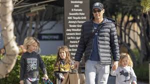 The couple reportedly welcomed their third child together, son journey river green, on sources close to fox, 30, and green, 43, confirmed news of the actress' pregnancy in april. Selten Brian Austin Green Mit Seinen Kindern Gesichtet Promiflash De