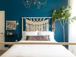 With undertones of blue, gray, and green, this calming paint color helps to create a relaxing space in your home, promoting mindfulness and introspection. Amy S Guest Room Overhaul Sherwin Williams 2018 Color Of The Year Vintage Revivals